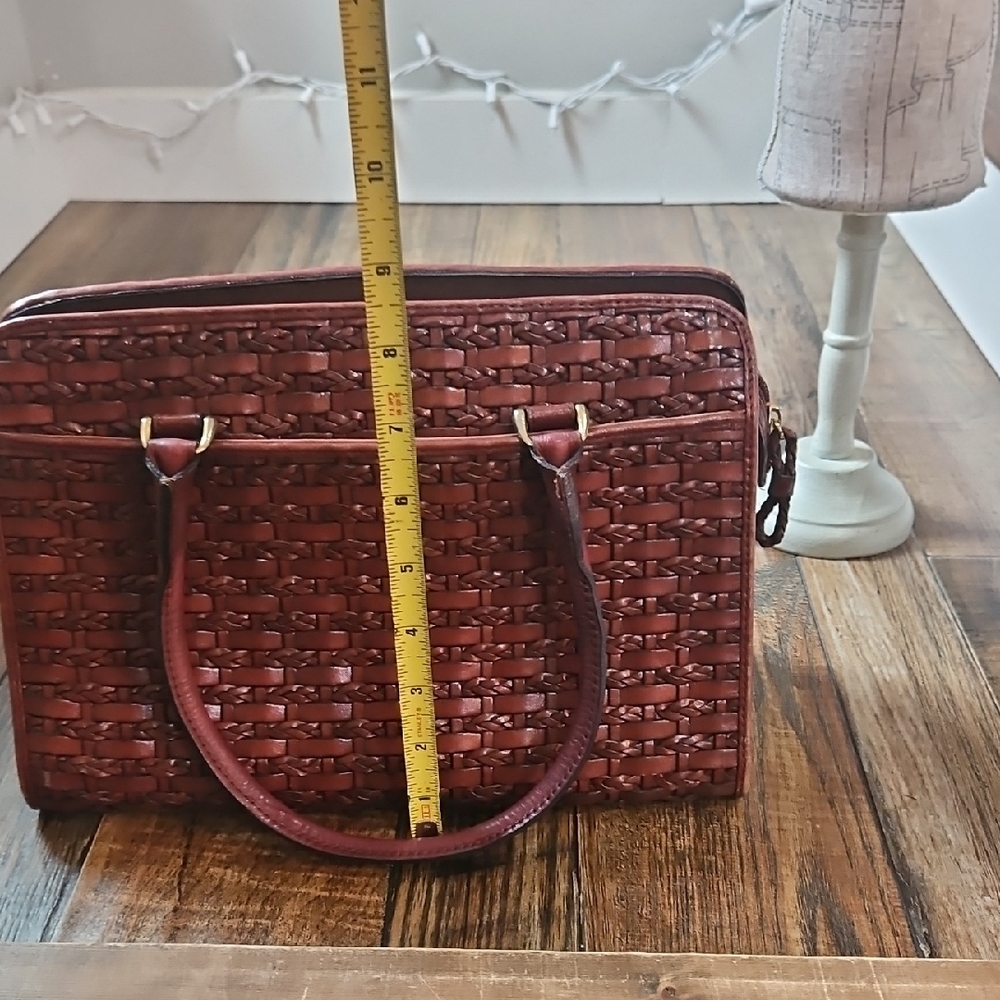 Genuine Leather Women's Rich Brown Woven Purse - Picture 9 of 12